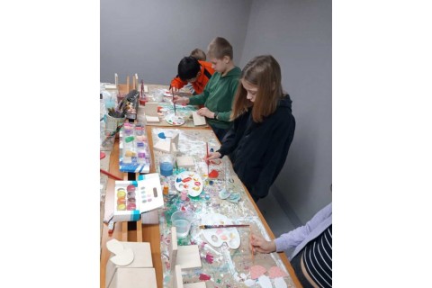 Warsztaty dla dzieci 10+ „Zabawy z drewnem”