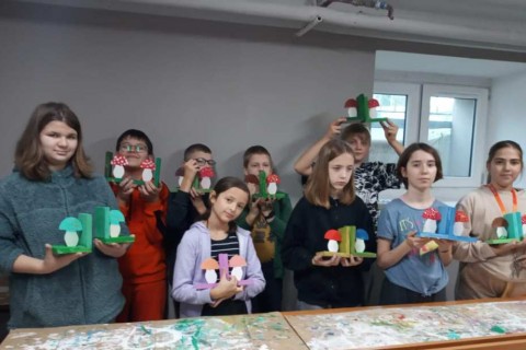 Warsztaty dla dzieci 10+ „Zabawy z drewnem”