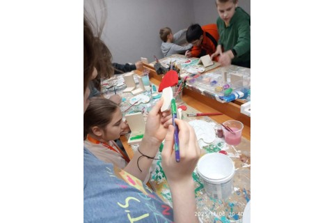 Warsztaty dla dzieci 10+ „Zabawy z drewnem”