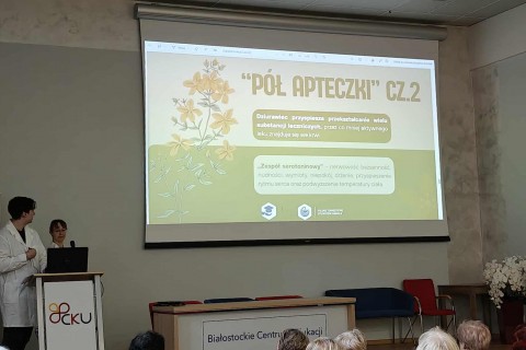 Prelekcja „Farmacja na talerzu - o interakcjach leków z żywnością”