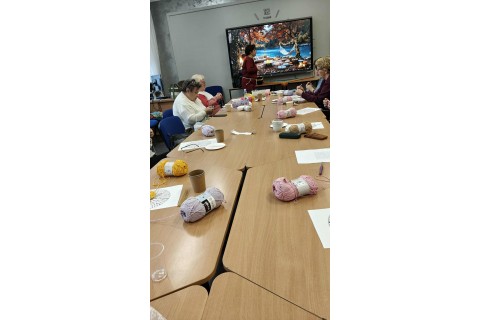 Warsztaty szydełkowania dla seniorów