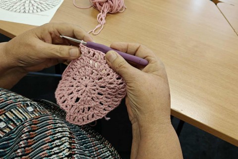 Warsztaty szydełkowania dla seniorów