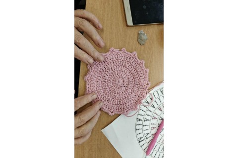 Warsztaty szydełkowania dla seniorów