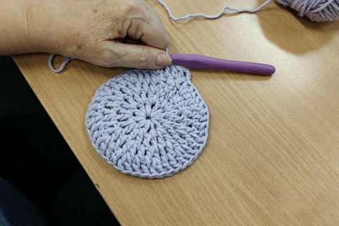 Warsztaty szydełkowania dla seniorów