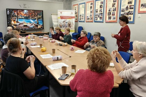 Warsztaty szydełkowania dla seniorów