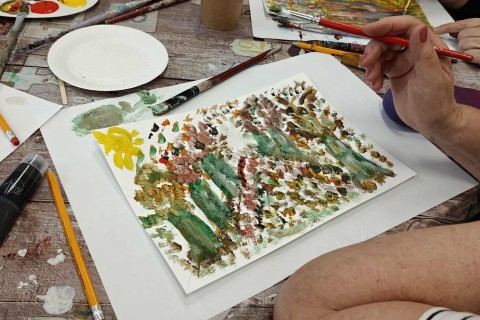 Warsztaty malarstwa dla seniorów - akrylowy pejzaż