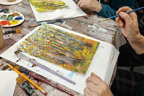 Warsztaty malarstwa dla seniorów - akrylowy pejzaż