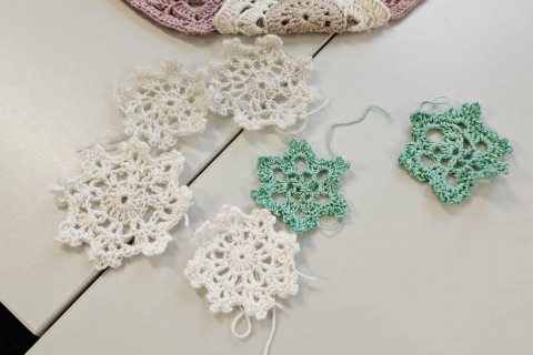 Warsztaty szydełkowania dla seniorów