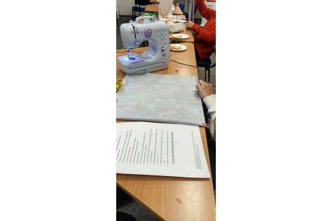 Warsztaty szycia na maszynie dla nastolatków 11+