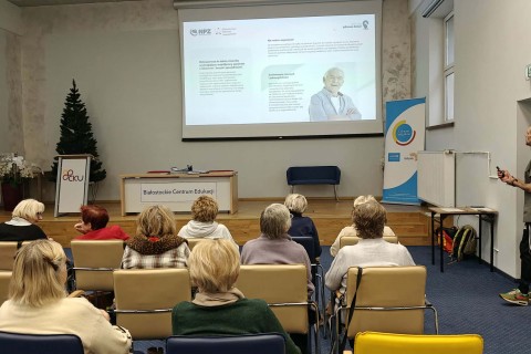 Cykl szkoleń w ramach projektu „Kierunek: zatrzymać osteoporozę”