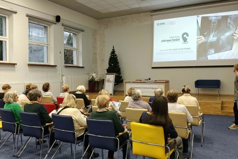 Cykl szkoleń w ramach projektu „Kierunek: zatrzymać osteoporozę”