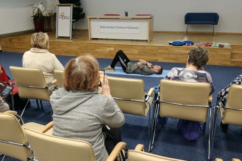 Cykl szkoleń w ramach projektu „Kierunek: zatrzymać osteoporozę”