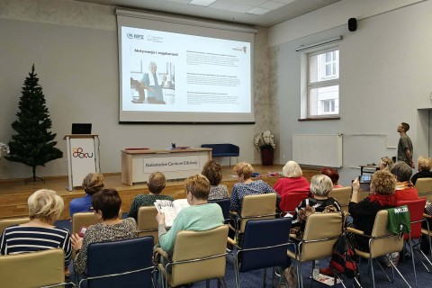 Cykl szkoleń w ramach projektu „Kierunek: zatrzymać osteoporozę”