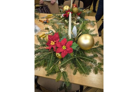 WARSZTATY FLORYSTYCZNE DLA DOROSŁYCH - STROIKI ŚWIĄTECZNE