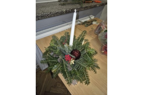 WARSZTATY FLORYSTYCZNE DLA DOROSŁYCH - STROIKI ŚWIĄTECZNE