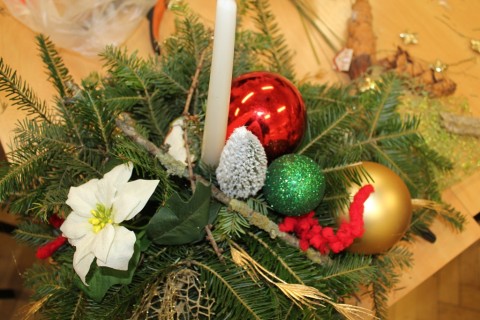 WARSZTATY FLORYSTYCZNE DLA DOROSŁYCH - STROIKI ŚWIĄTECZNE