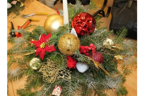 WARSZTATY FLORYSTYCZNE DLA DOROSŁYCH - STROIKI ŚWIĄTECZNE