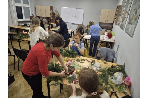 WARSZTATY FLORYSTYCZNE DLA DOROSŁYCH - STROIKI ŚWIĄTECZNE