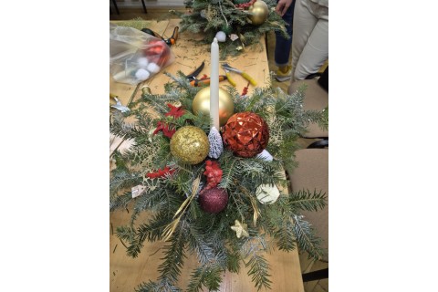 WARSZTATY FLORYSTYCZNE DLA DOROSŁYCH - STROIKI ŚWIĄTECZNE