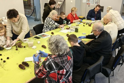 Warsztaty „Z Babcią, Dziadkiem i leśnikami - razem w trosce o ptaki”