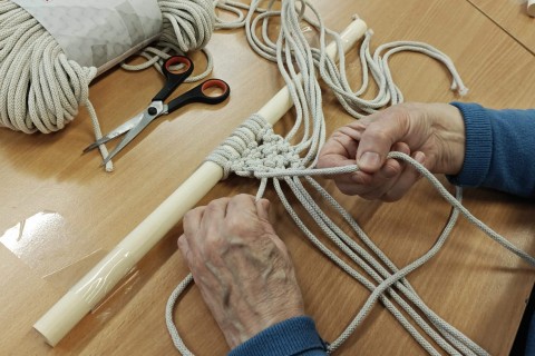 Warsztaty makramy dla seniorów