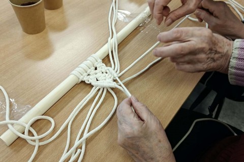 Warsztaty makramy dla seniorów