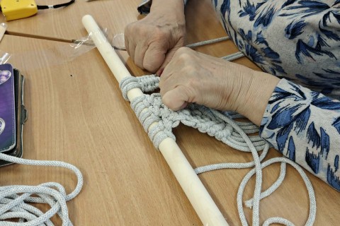 Warsztaty makramy dla seniorów