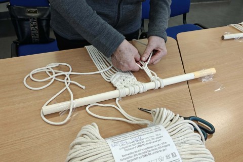 Warsztaty makramy dla seniorów