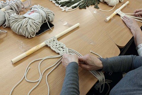 Warsztaty makramy dla seniorów