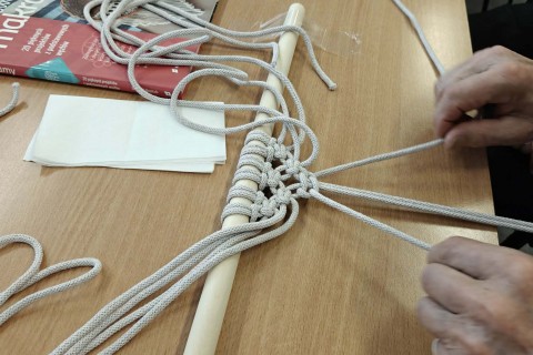 Warsztaty makramy dla seniorów