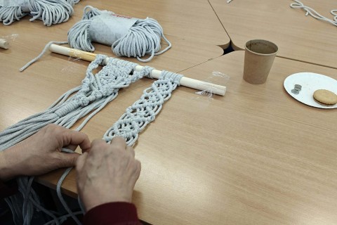 Warsztaty makramy dla seniorów