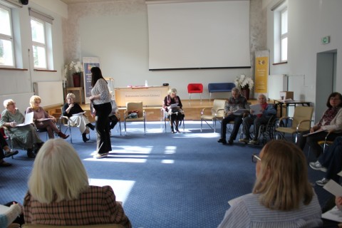 Trening pamięci i koncentracji seniorów na wesoło