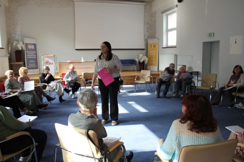 Trening pamięci i koncentracji seniorów na wesoło