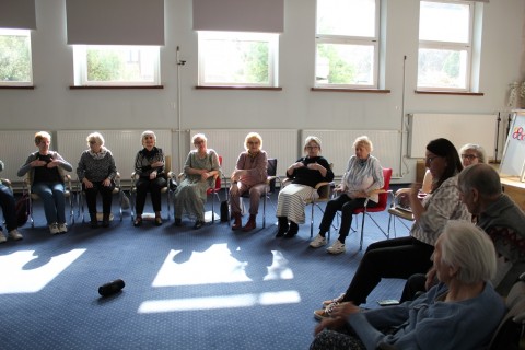 Trening pamięci i koncentracji seniorów na wesoło