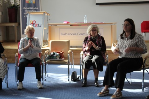 Trening pamięci i koncentracji seniorów na wesoło