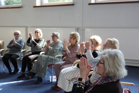 Trening pamięci i koncentracji seniorów na wesoło