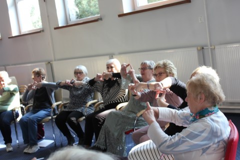 Trening pamięci i koncentracji seniorów na wesoło