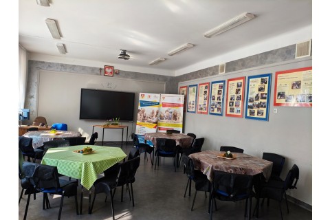 Warsztaty hortiterapeutyczne dla seniorów „Kolory, które leczą”