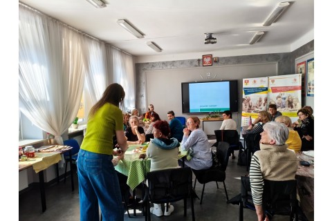 Warsztaty hortiterapeutyczne dla seniorów „Kolory, które leczą”