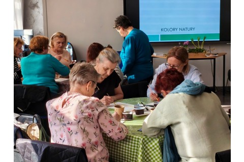 Warsztaty hortiterapeutyczne dla seniorów „Kolory, które leczą”