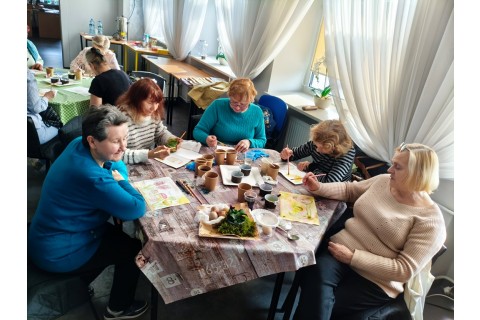 Warsztaty hortiterapeutyczne dla seniorów „Kolory, które leczą”