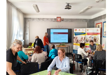 Warsztaty hortiterapeutyczne dla seniorów „Kolory, które leczą”