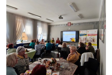 Warsztaty hortiterapeutyczne dla seniorów „Kolory, które leczą”