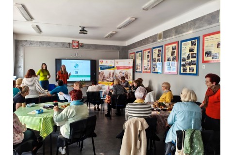 Warsztaty hortiterapeutyczne dla seniorów „Kolory, które leczą”