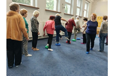 Trening medyczny stóp dla seniorów