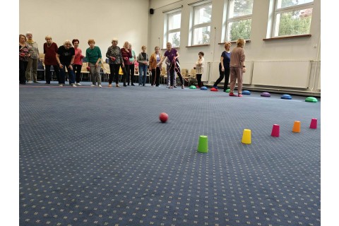 Trening medyczny stóp dla seniorów