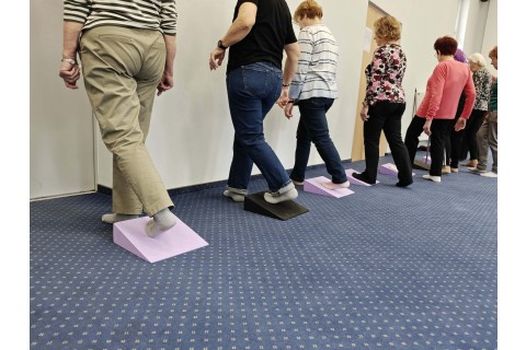 Trening medyczny stóp dla seniorów