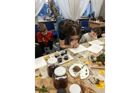 Warsztaty edukacyjno-przyrodnicze dla dzieci „Tajemnica kolorowych roślin”