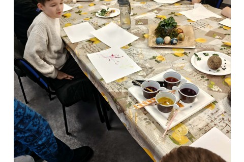 Warsztaty edukacyjno-przyrodnicze dla dzieci „Tajemnica kolorowych roślin”