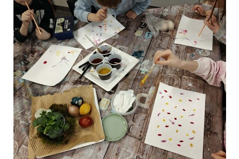 Warsztaty edukacyjno-przyrodnicze dla dzieci „Tajemnica kolorowych roślin”